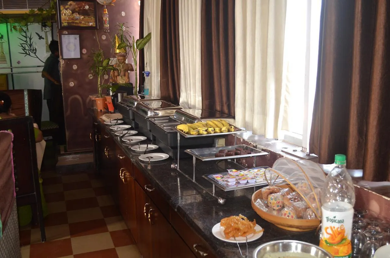 Hotel Heritage Inn At Assi Ghat Varanasi 3*,  India