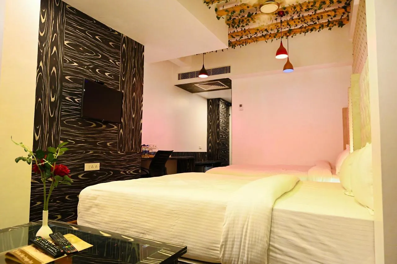***  Hotel Heritage Inn At Assi Ghat Waranasi Indie