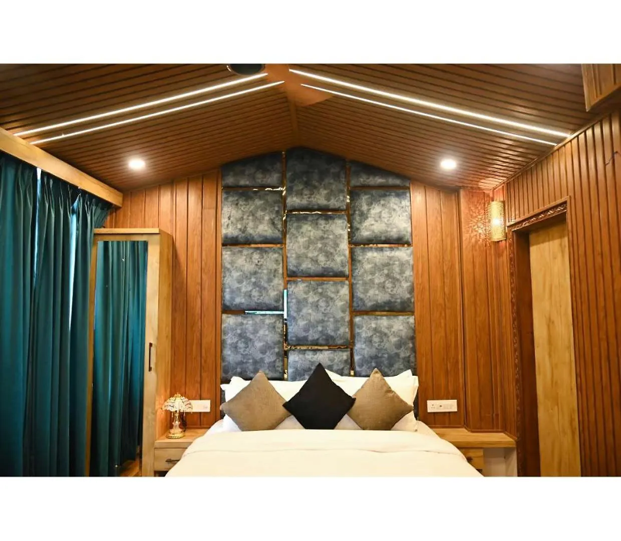 Hotel Heritage Inn At Assi Ghat Waranasi