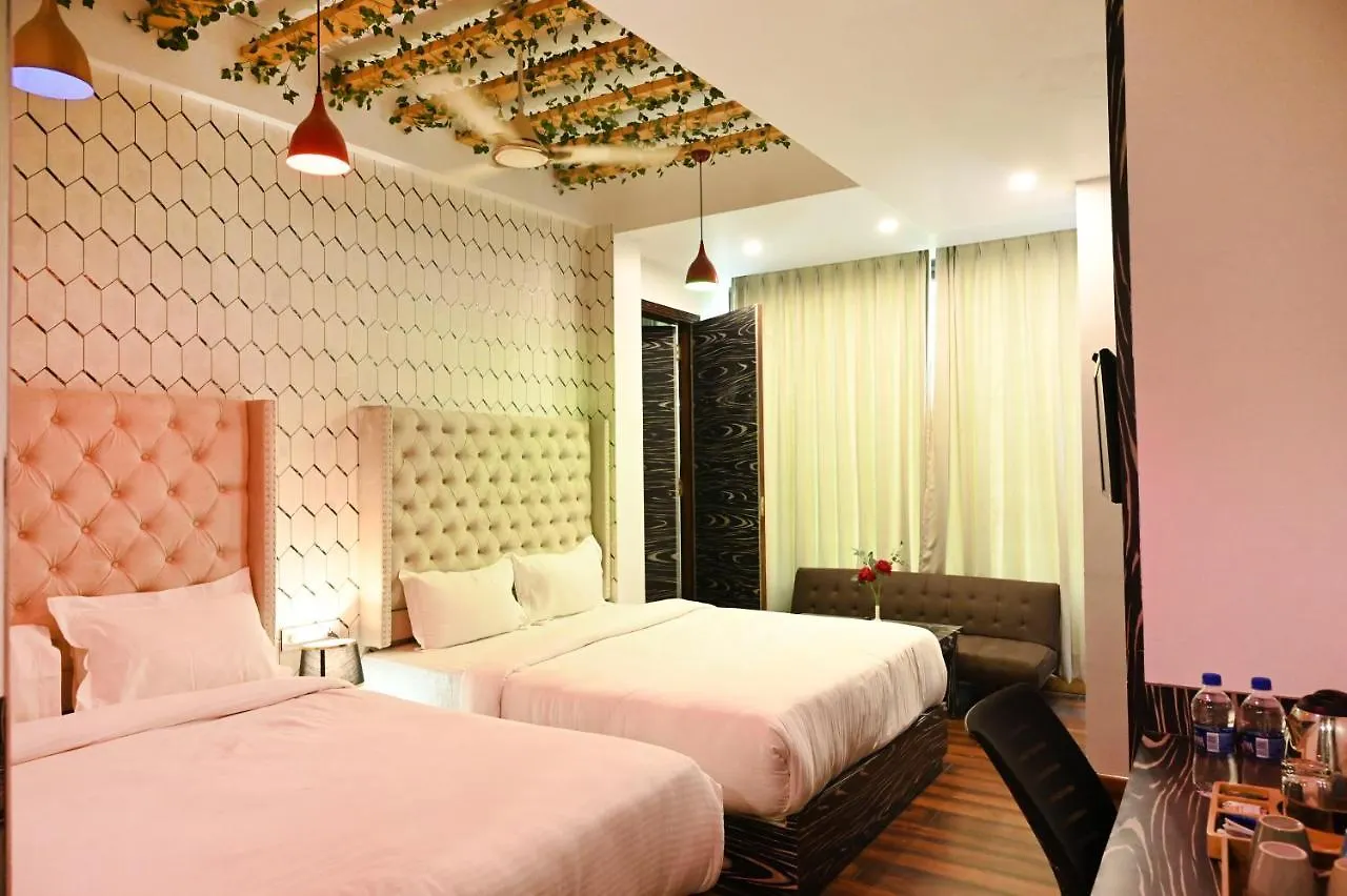 Hotel Heritage Inn At Assi Ghat Varanasi 3*,  India